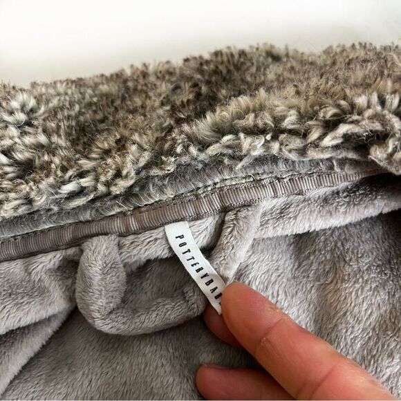 POTTERY BARN Robe Plush Faux Fur Hooded Belted Taupe Size Large - Picture 8 of 11